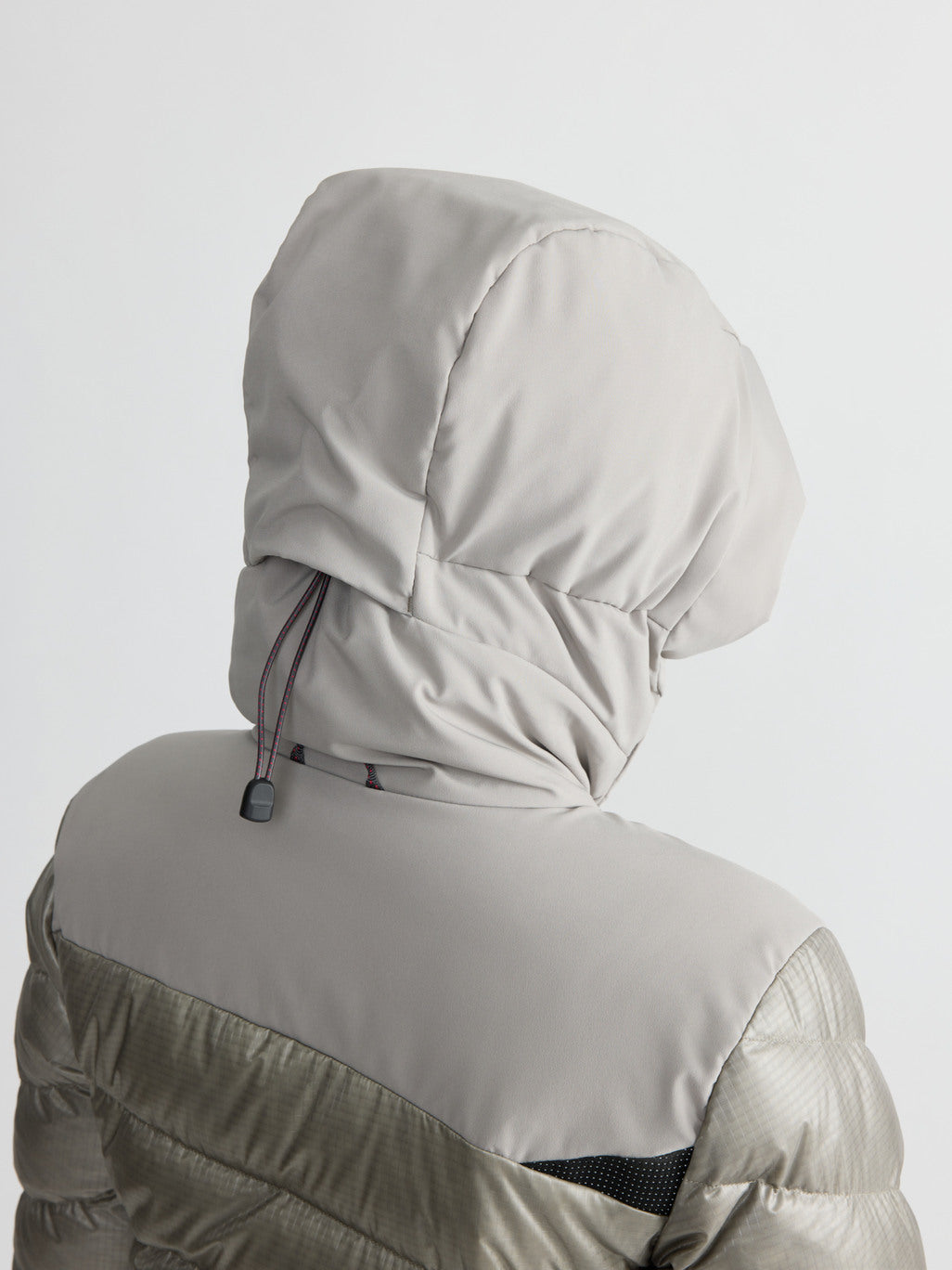 Klattermusen Rå Hettejakke dame