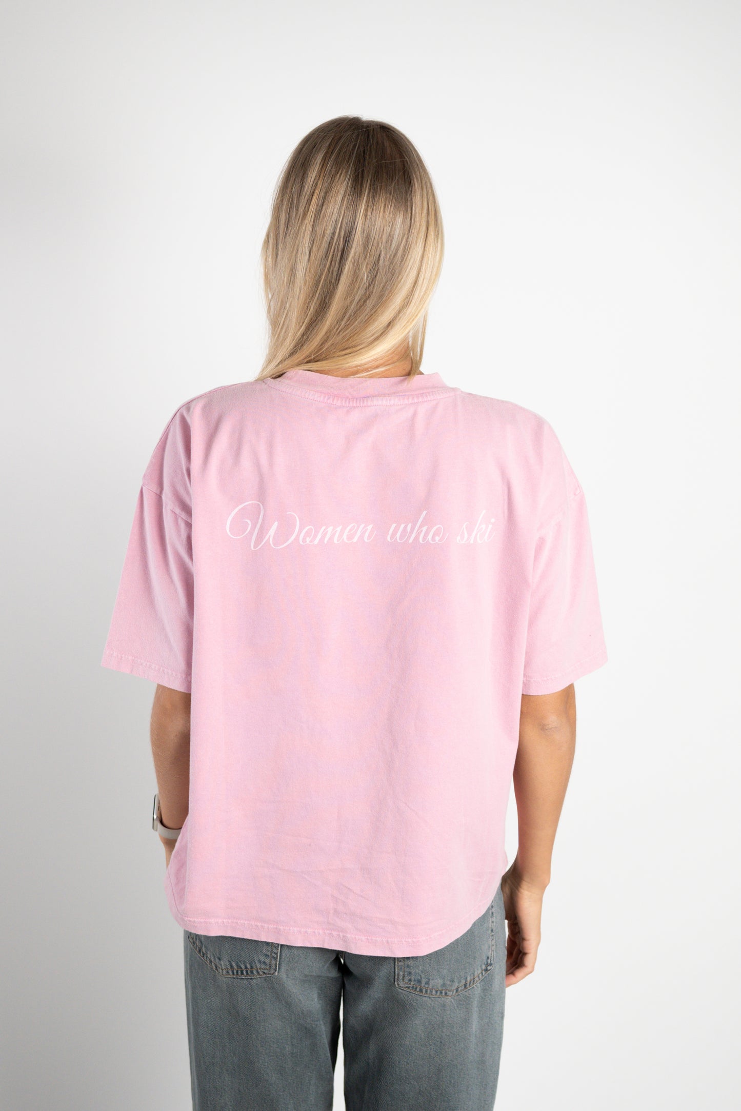 Pre Apres Women Who Ski Oversized Tee