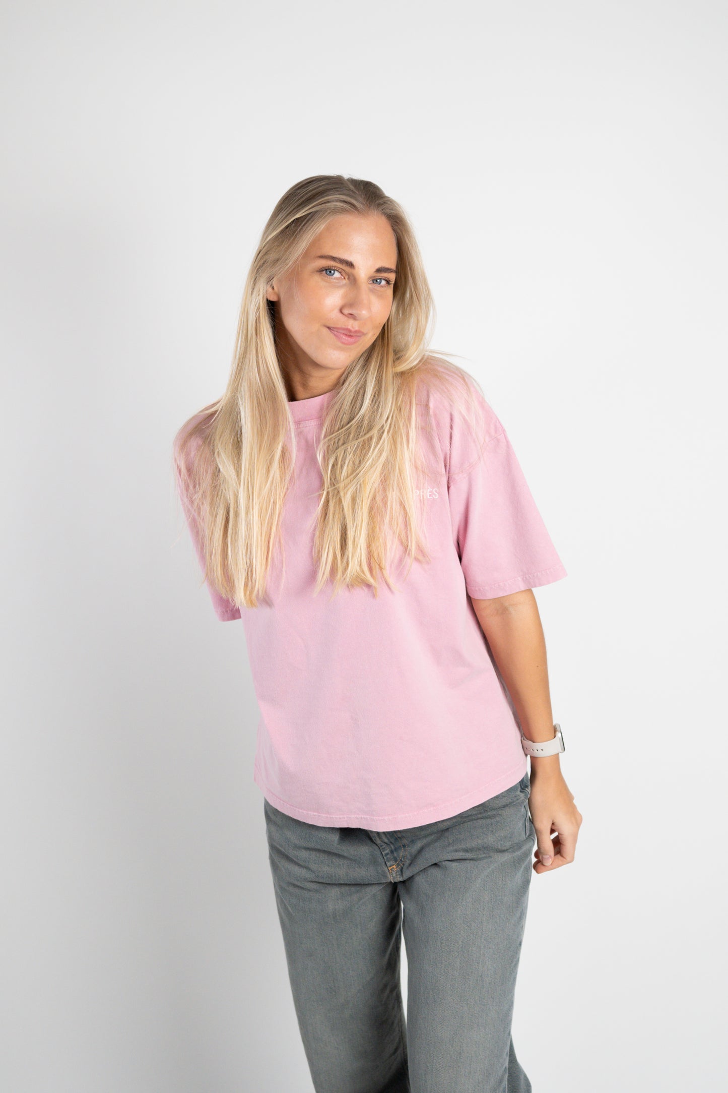 Pre Apres Women Who Ski Oversized Tee