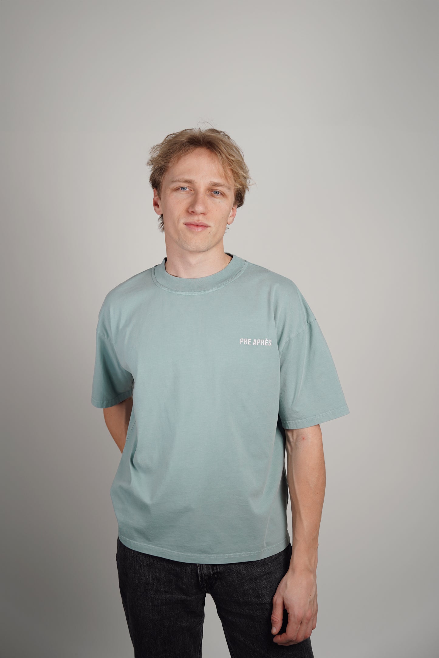 Pre Apres Hello Mountains Oversized Tee