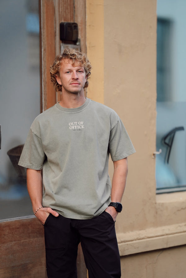 Pre Apres Out Of Office Oversized Tee